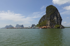 23.-Ko-Pan-Yi-a-fishing-village-on-stilts.-