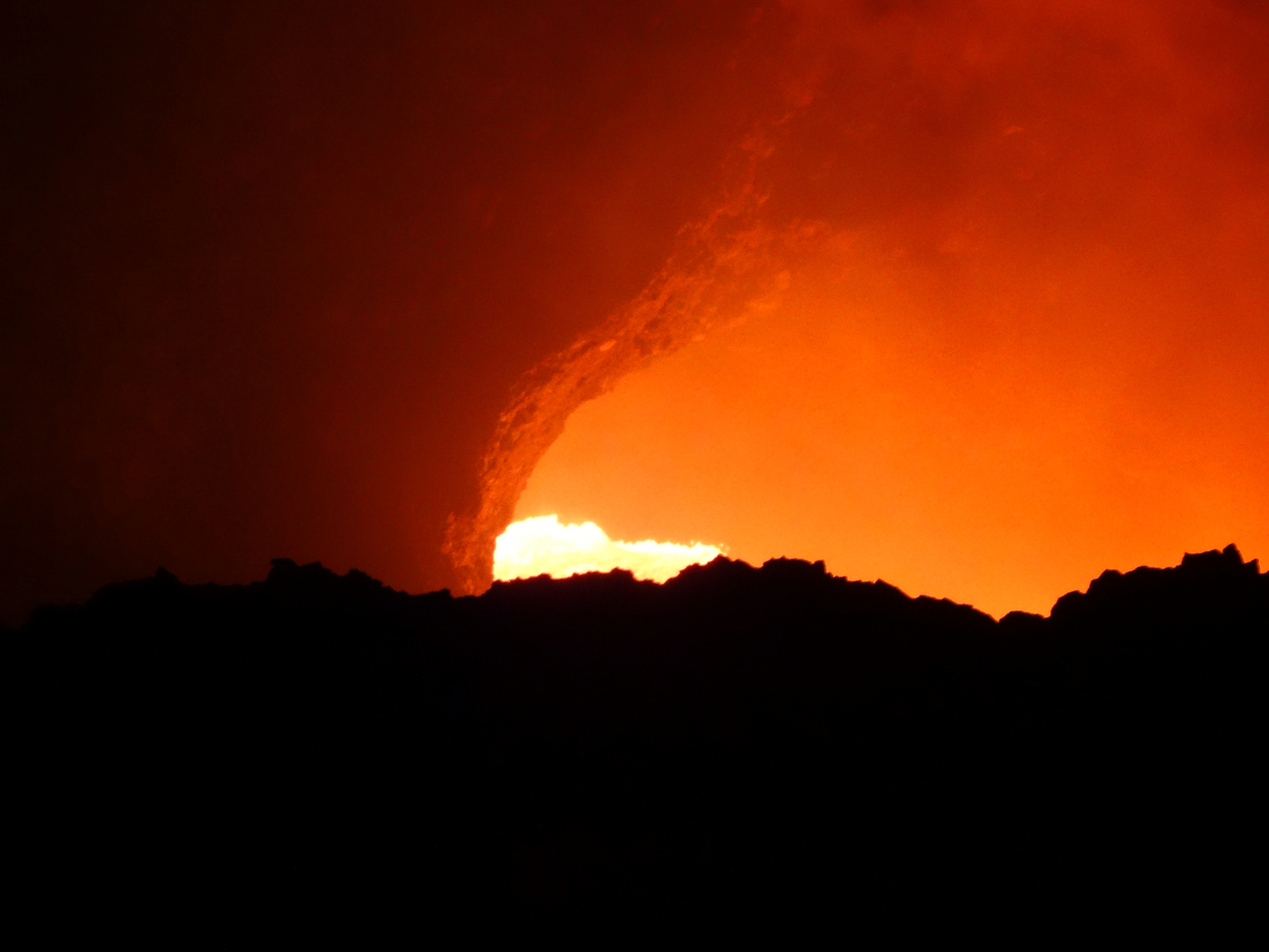 21. Masaya Volcano, close up of the active crater